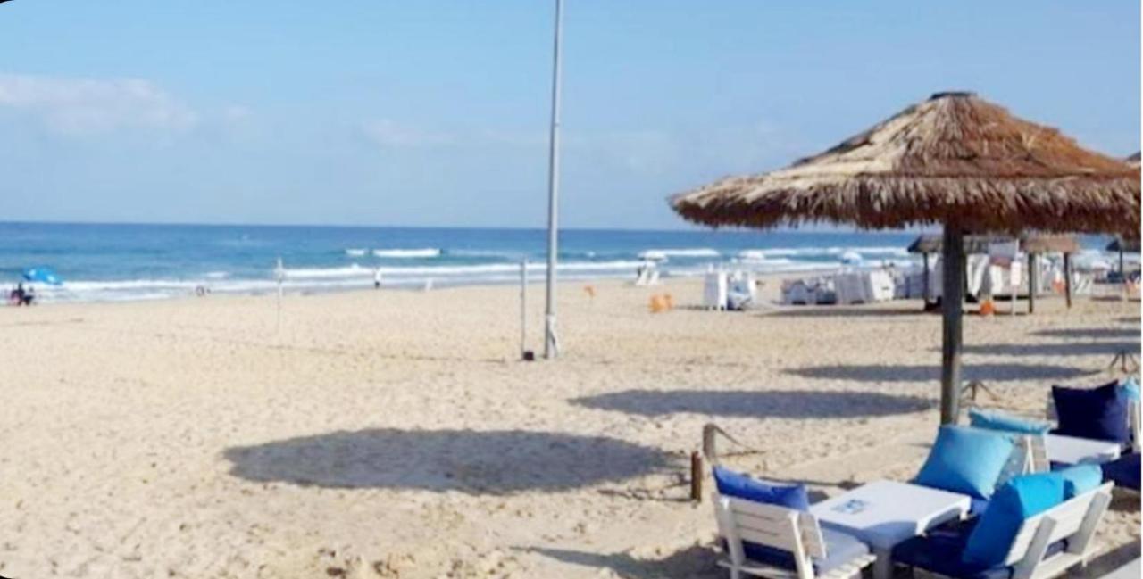 Beachfront Studio Apartment Bat Yam 412 Eksteriør bilde