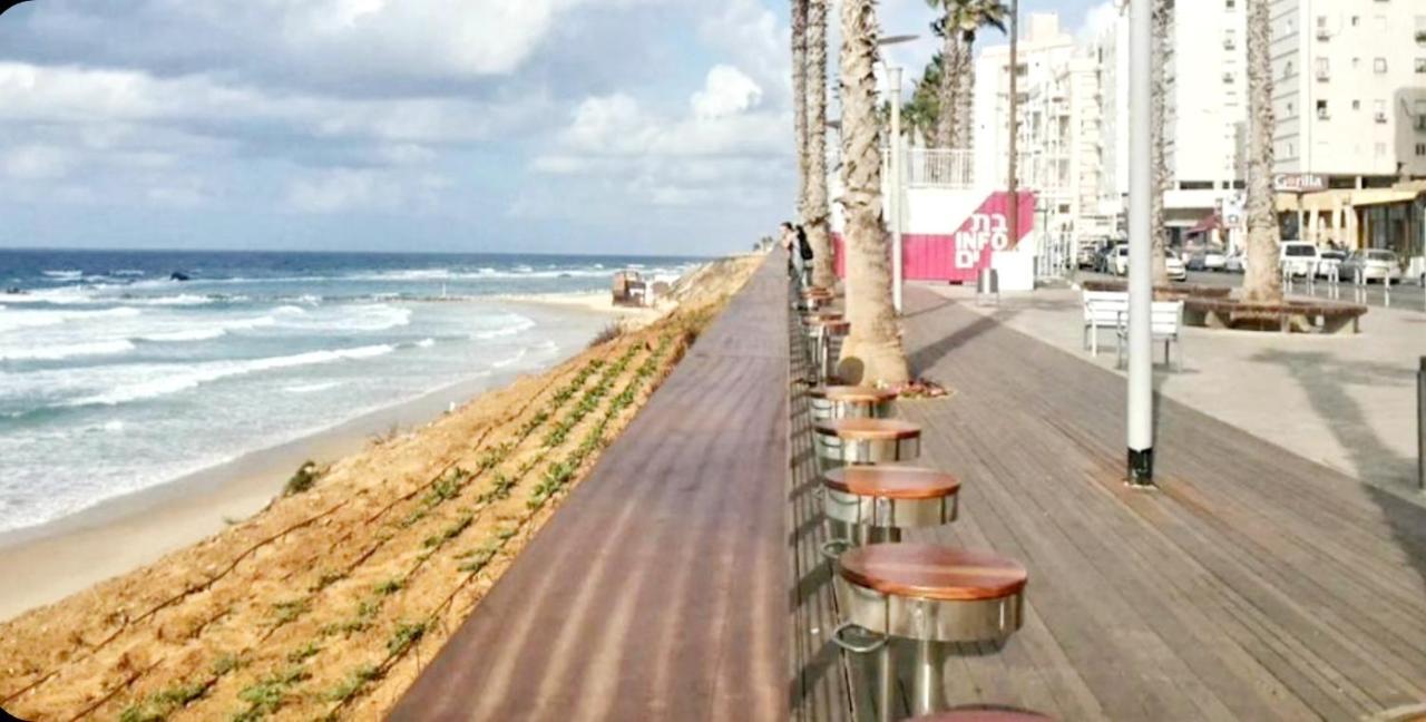 Beachfront Studio Apartment Bat Yam 412 Eksteriør bilde