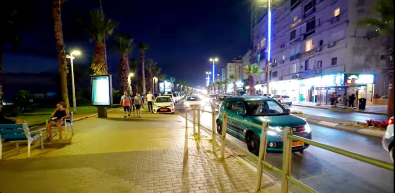 Beachfront Studio Apartment Bat Yam 412 Eksteriør bilde
