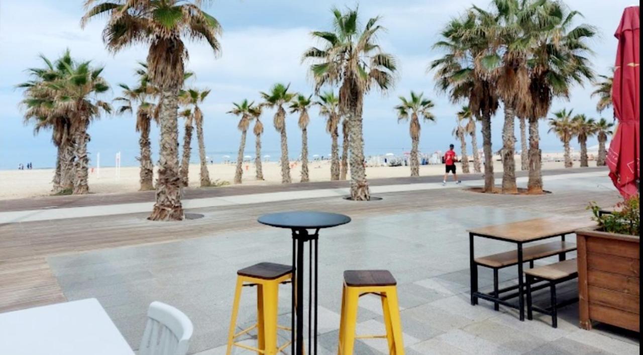 Beachfront Studio Apartment Bat Yam 412 Eksteriør bilde