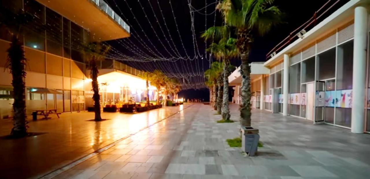 Beachfront Studio Apartment Bat Yam 412 Eksteriør bilde