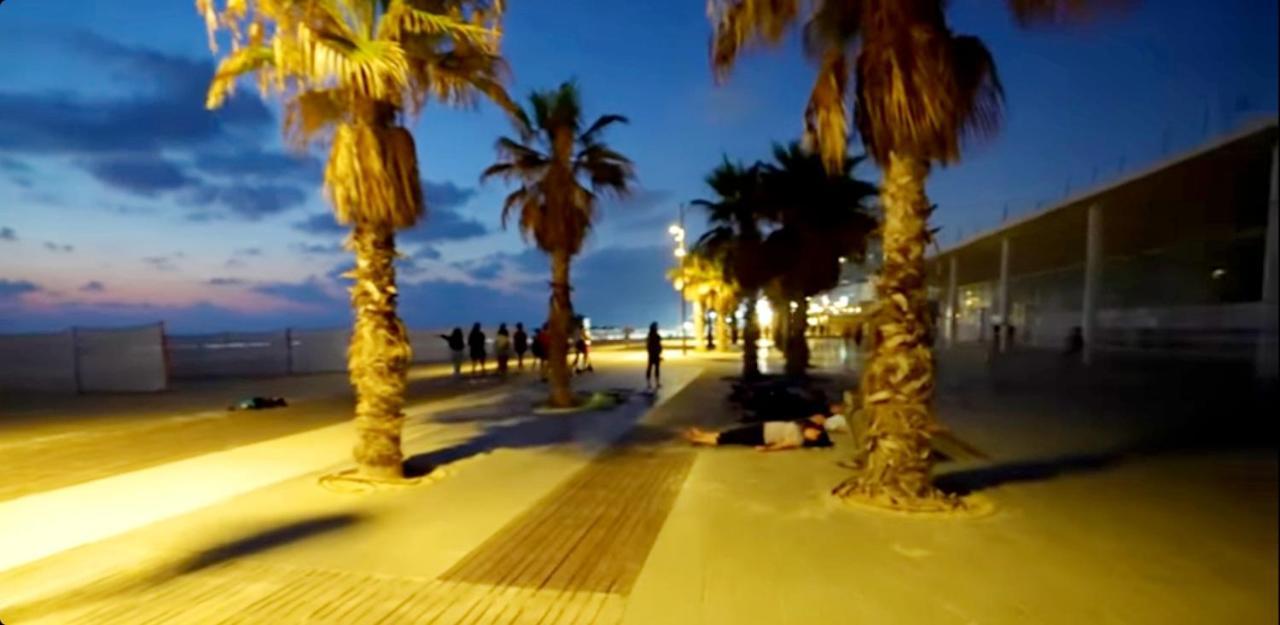 Beachfront Studio Apartment Bat Yam 412 Eksteriør bilde