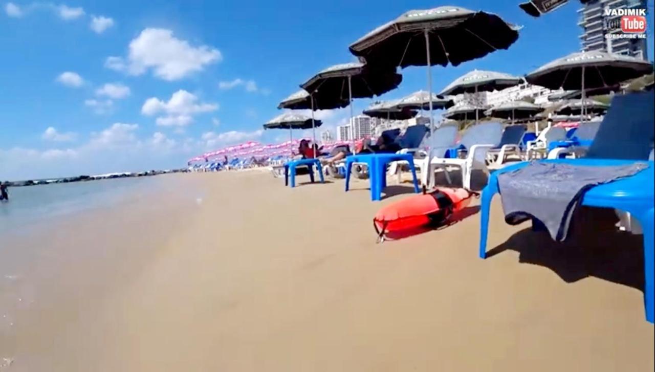 Beachfront Studio Apartment Bat Yam 412 Eksteriør bilde