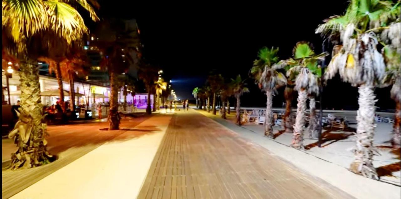 Beachfront Studio Apartment Bat Yam 412 Eksteriør bilde