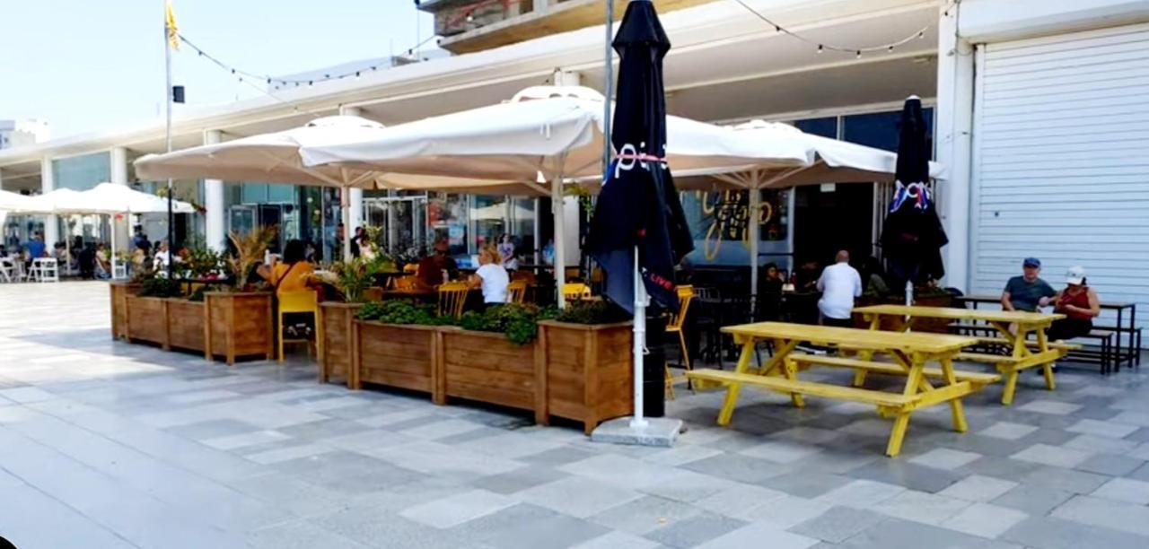 Beachfront Studio Apartment Bat Yam 412 Eksteriør bilde